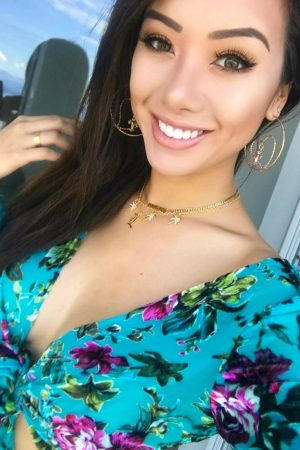 Léonie - rencontre-Teen-Les Sables-d'Olonne